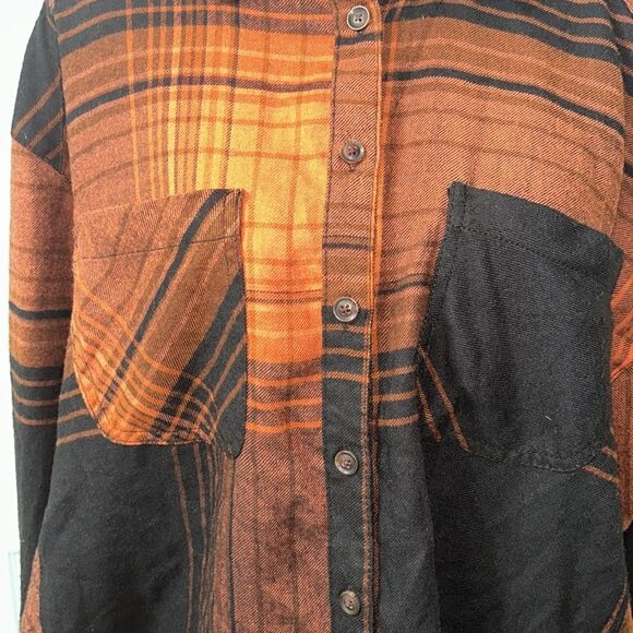 Urban Outfitters BDG Plaid Flowy Button Down Shirt(Size Small) - Picture 10 of 10